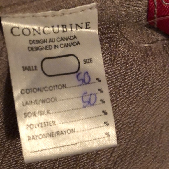 Concubine flowing shirt - Picture 3 of 3